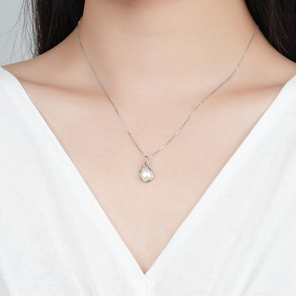 Elegant Pearl Necklace Silver 925