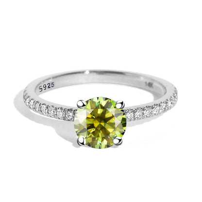 Round Brilliant Moissanite Engagement Ring
